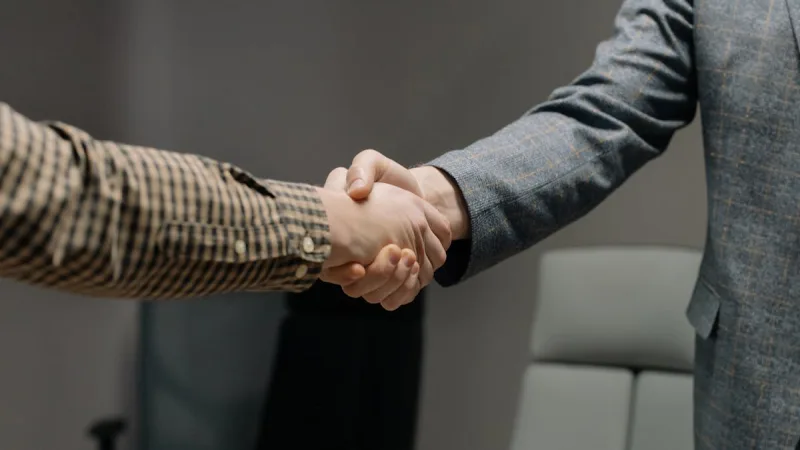 Sinistro no Seguro: O que E e Como Comunicar a Seguradora - Corretor de Seguros: Quando e Por Que Contratar