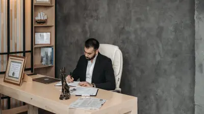 Seguro RC Profissional: Protecao Contra Erros e Omissoes